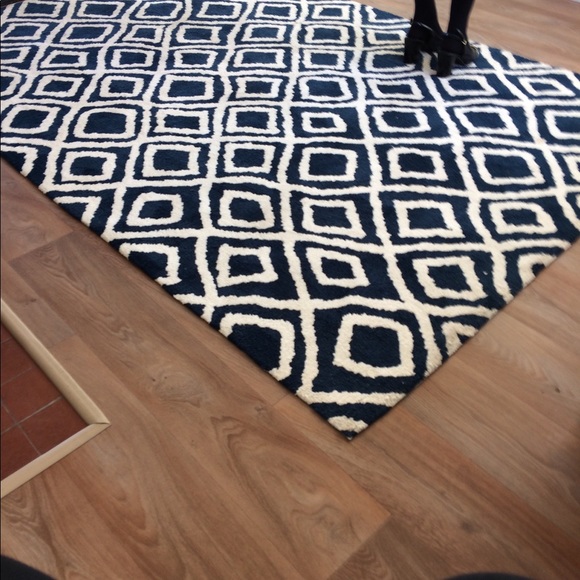 🌸15% OFF BUNDLE OF 3+ ITEMS!!!🌸 👗👒👡🛍 - Picture 1 of 1